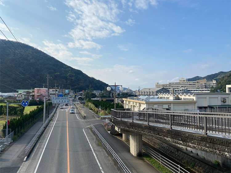 名瀬徳洲会病院より、宿舎と病院周辺の紹介です。