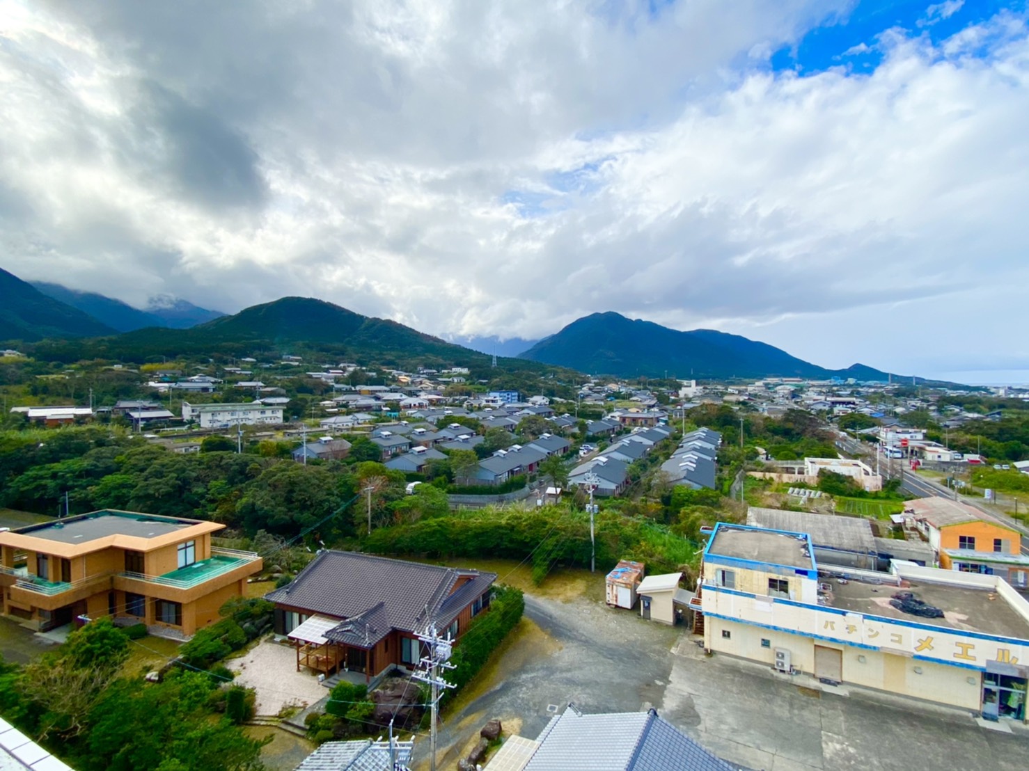 結の島 看護師 屋久島徳洲会病院より、宿舎と病院周辺の紹介です。