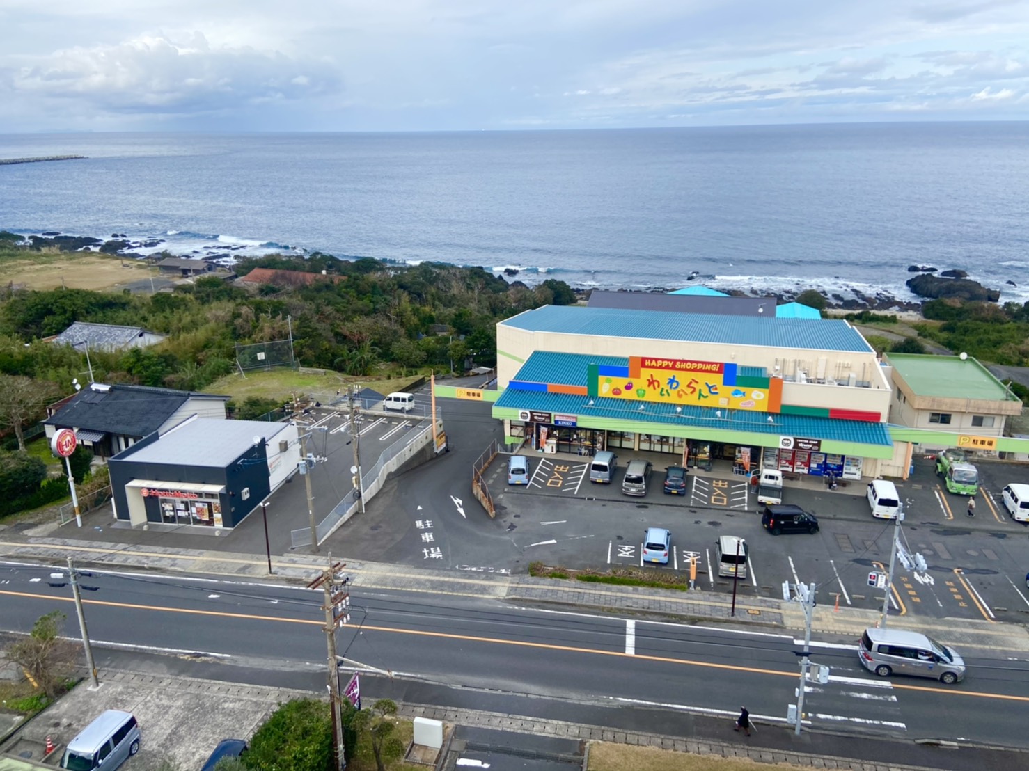 結の島 看護師 屋久島徳洲会病院より、宿舎と病院周辺の紹介です。