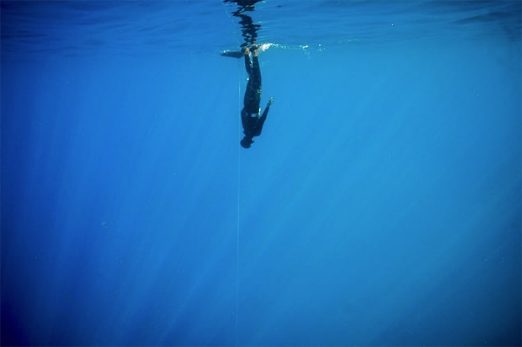 奄美大島での1番の目標、海の生き物を間近で見る！ ( 福井県出身 看護師7年目 )
